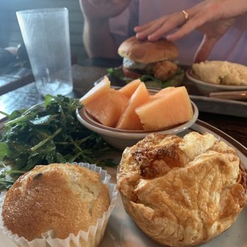 Earl's - Broccoli and cheddar quiche - American Near Me - Winston-Salem, North Carolina Earl's - Broccoli and cheddar quiche - American Near Me - Winston-Salem, North Carolina