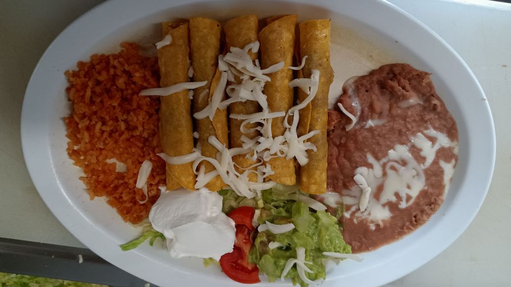 Ensenada Restaurant Logo