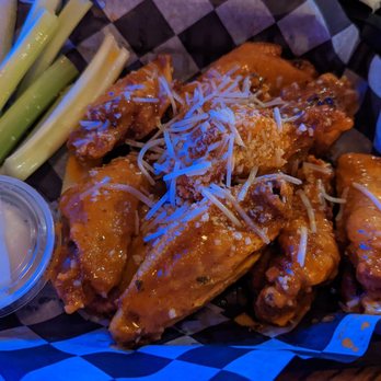 Bloomfield's Pub - Chicken wings! - Pubs Near Me - Depew, New York