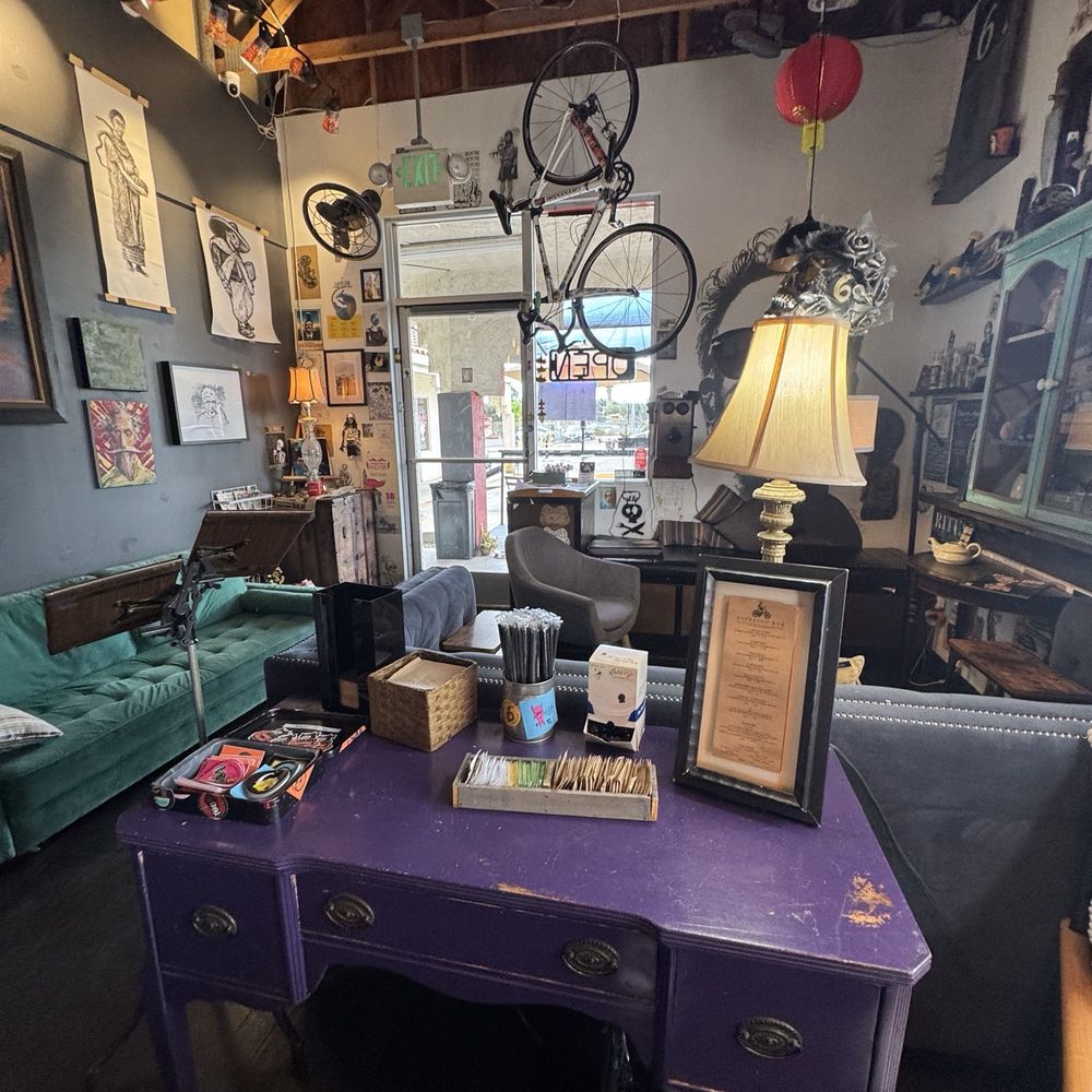 6 Grados Coffee - Indoor - Coffee & Tea Near Me - San Diego, California 6 Grados Coffee - Indoor - Coffee & Tea Near Me - San Diego, California