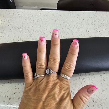 Nailtiful - Nail Salons Near Me - Burbank , California
