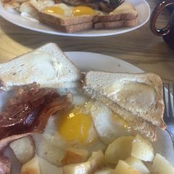 High Tide - Breakfast was delicious