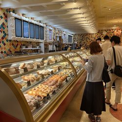 Cafe Gelato - I want everything
