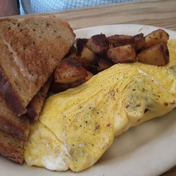 O'Brien's Corner - 3-egg sausage and cheese omelet - Sports Bars Near Me - Springfield, Massachusetts O'Brien's Corner - 3-egg sausage and cheese omelet - Sports Bars Near Me - Springfield, Massachusetts