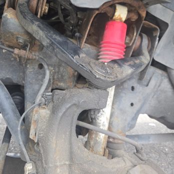 Gilly's Auto Repair - Auto Repair Near Me - Erial, New Jersey