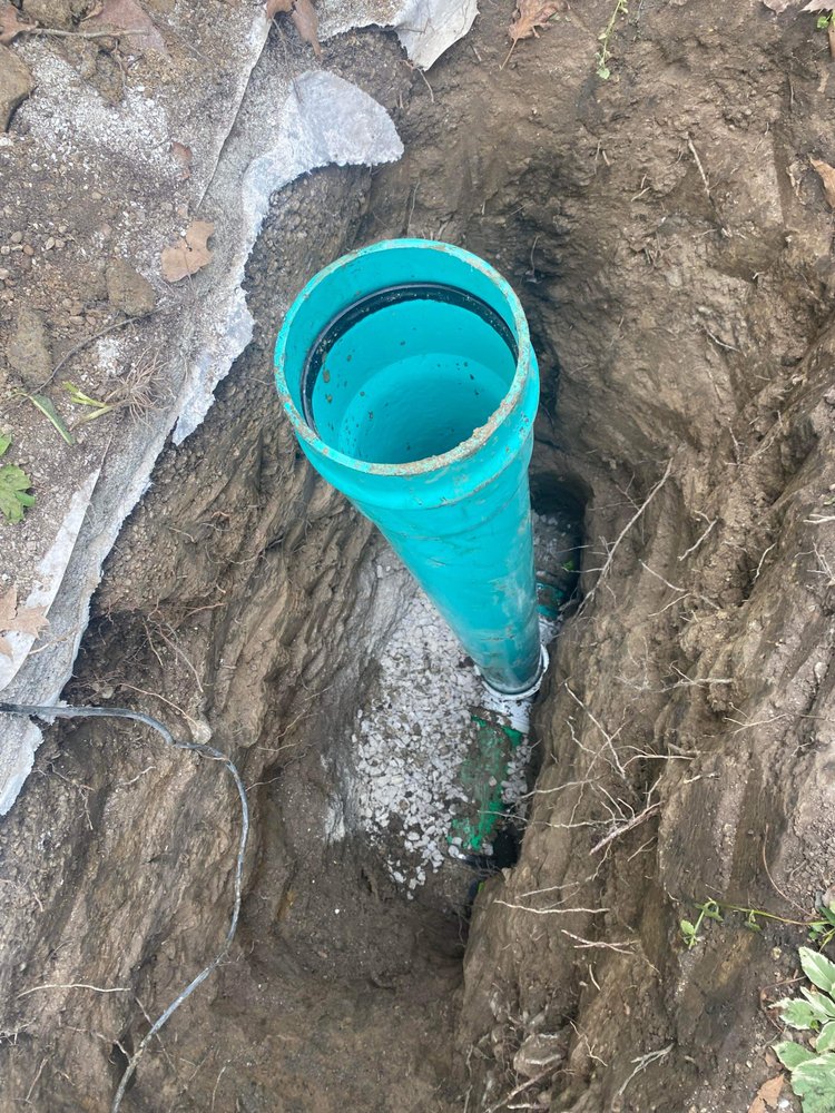 Slide of Matthew’s Hand Digging