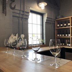 Co Dinn Cellars - Awesome wine tasting with Co