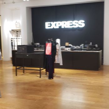 Express - Women's Clothing Near Me