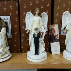 Communion statuettes