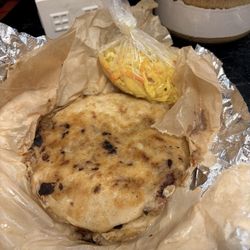 Diana’s Kitchen - Pupusa de chicharrón!!!!
