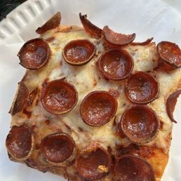 Pepperoni slice Pepperoni slice