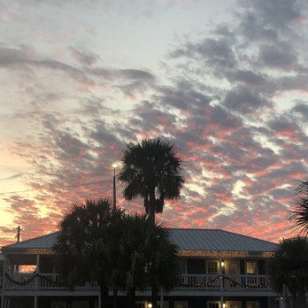 The Gibson Inn - Hotels Near Me - Apalachicola, Florida The Gibson Inn - Hotels Near Me - Apalachicola, Florida