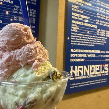 Handel's Homemade Ice Cream - Strawberry and pistachio in a cup - Ice Cream & Frozen Yogurt Near Me - Glendora, California Handel's Homemade Ice Cream - Strawberry and pistachio in a cup - Ice Cream & Frozen Yogurt Near Me - Glendora, California