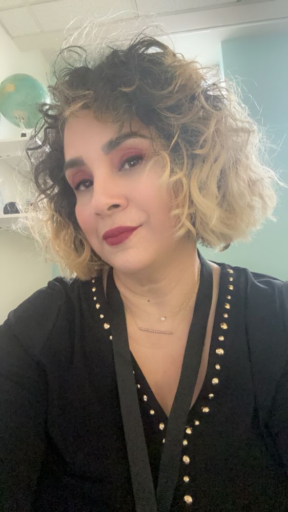 SUPERCUTS Updated September 2024 24 Reviews 2367 Central Park Ave