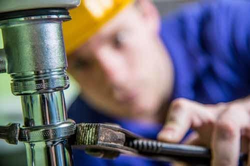 Slide of H&H Contracting