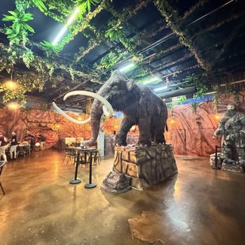 DinoLand Cafe - New American Near Me - Myrtle Beach, South Carolina