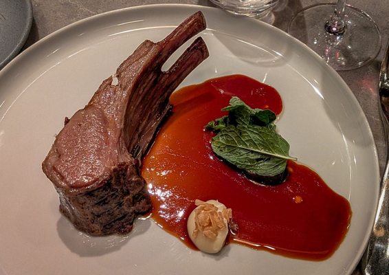 CHAMPLAIN RESTAURANT by null