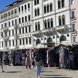 San Zaccaria - Shops