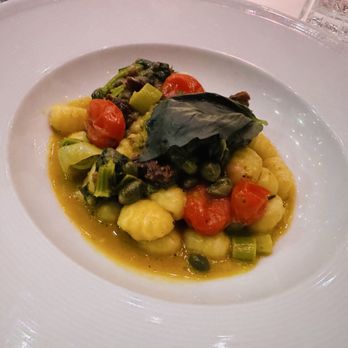 San Pietro - Italian Near Me - New York, New York