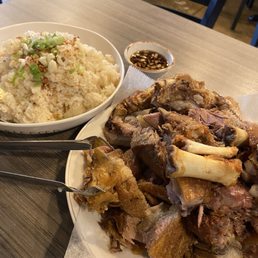 Crispy Pata Crispy Pata