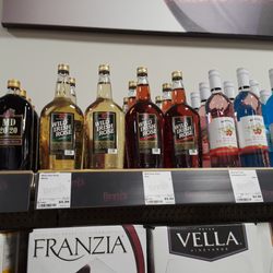 Binny's Beverage Depot - Something for everyone's taste.