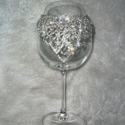 V Nocouture - Wine glass