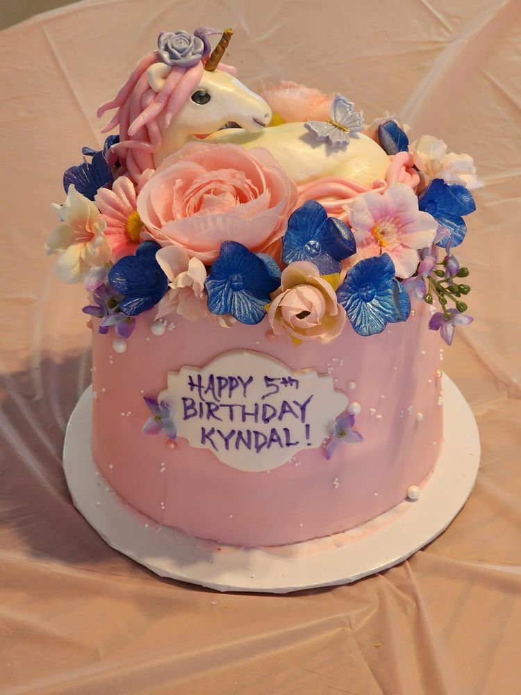 CONNIE’S CAKES Updated October 2024 38 Photos & 35 Reviews 1416