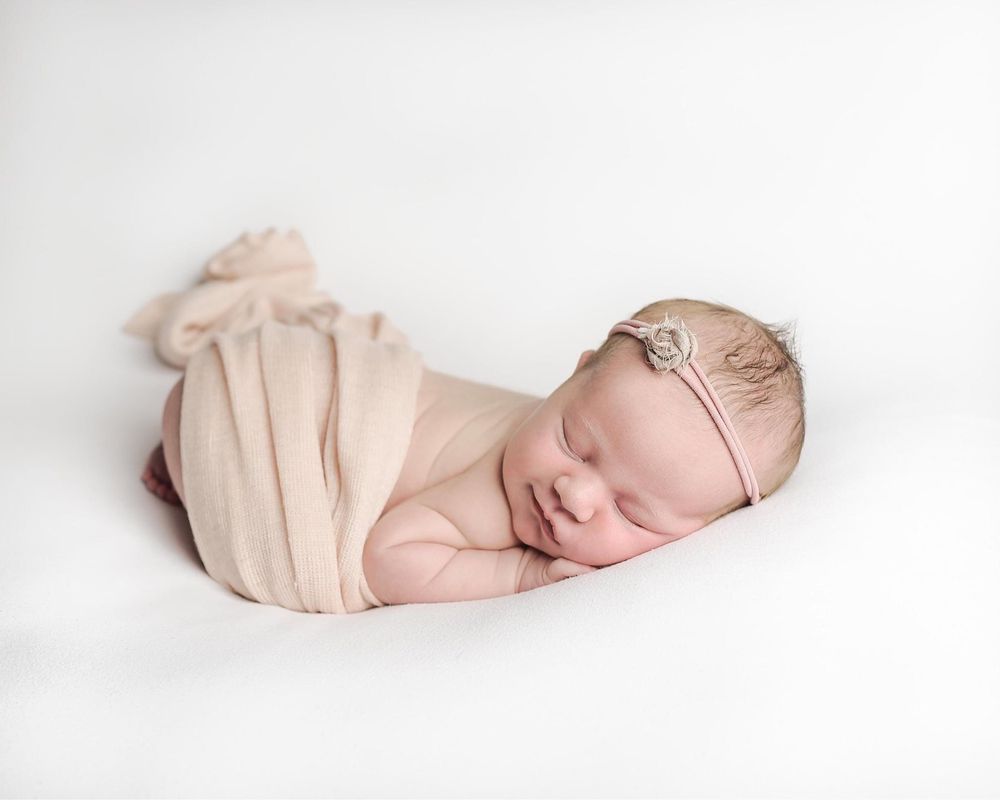 KATHERINE HANCOCK PHOTOGRAPHY 22 Photos Session Photography