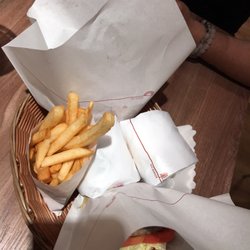 MOS Burger