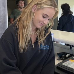 Prime Time Athletic Club - Be WARNED! Rude front desk acts like a high school bully. Don't waste time with her. Report to GM if any unprofessional demeanor