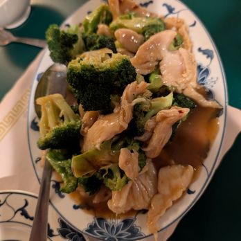 Bamboo House - Tasty Chicken with broccoli - Chinese Near Me - East Stroudsburg, Pennsylvania Bamboo House - Tasty Chicken with broccoli - Chinese Near Me - East Stroudsburg, Pennsylvania
