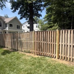 Universal Fence - Fence repair in Vienna, Virginia by your local Fence Contractor