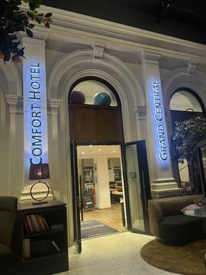 Comfort Hotel Grand Central by null