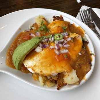 Broken Yolk Cafe - ranchero skillet - Breakfast & Brunch Near Me - Fullerton, California Broken Yolk Cafe - ranchero skillet - Breakfast & Brunch Near Me - Fullerton, California