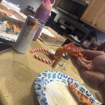 Uccello's - Caledonia - Pizza - Sports Bars Near Me - Caledonia, Michigan