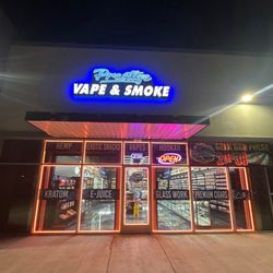 Prestige Vape & Smoke - Outside of store