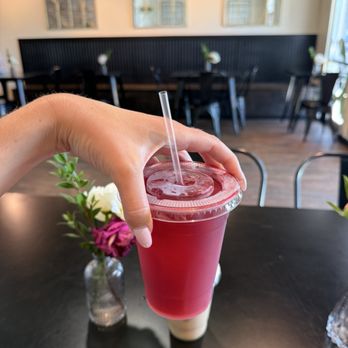Eleven80 Cafe - Hibiscus lemonade - Breakfast & Brunch Near Me - Tampa Bay, Florida