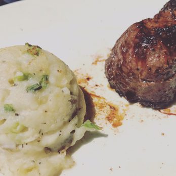 Del Frisco's Double Eagle Steakhouse - Filet Mignon with Mashed Potatoes - Steakhouses Near Me - Washington, DC, District of Columbia