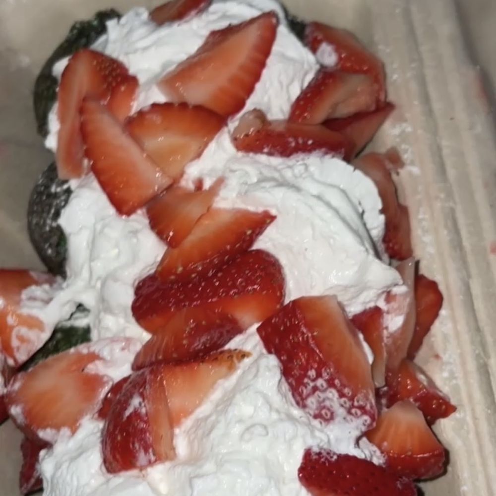 Swamp Snacks - deep fried cheesecake - Desserts Near Me - Carmichael, California Swamp Snacks - deep fried cheesecake - Desserts Near Me - Carmichael, California