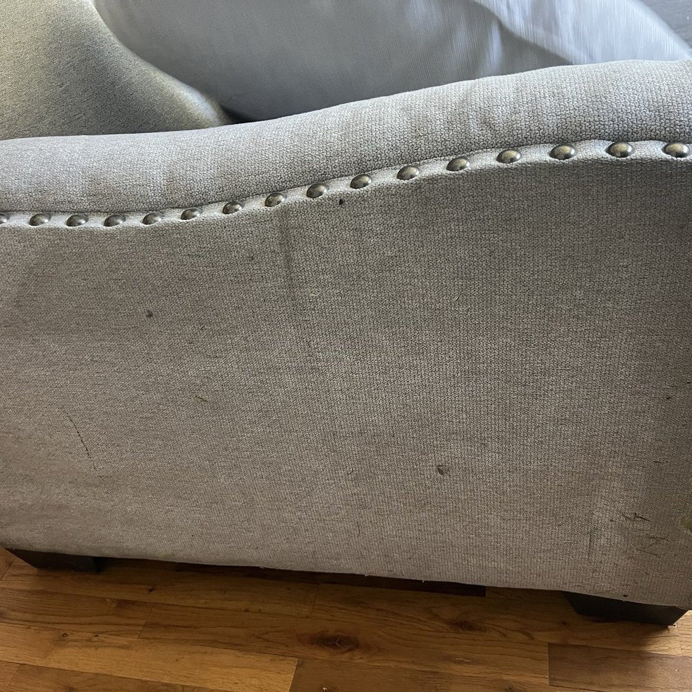 I Relocate You - Side of couch - Movers Near Me