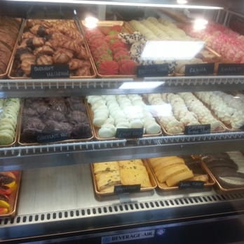 Lezza Spumoni & Desserts - Italian cookies, biscotti - Bakeries Near Me - Elmhurst, Illinois Lezza Spumoni & Desserts - Italian cookies, biscotti - Bakeries Near Me - Elmhurst, Illinois