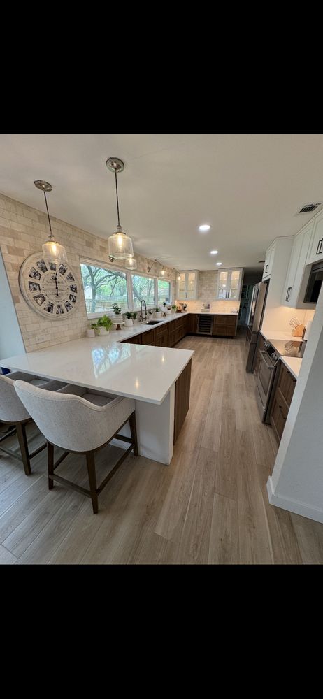 Slide of Luxx Home Remodeling