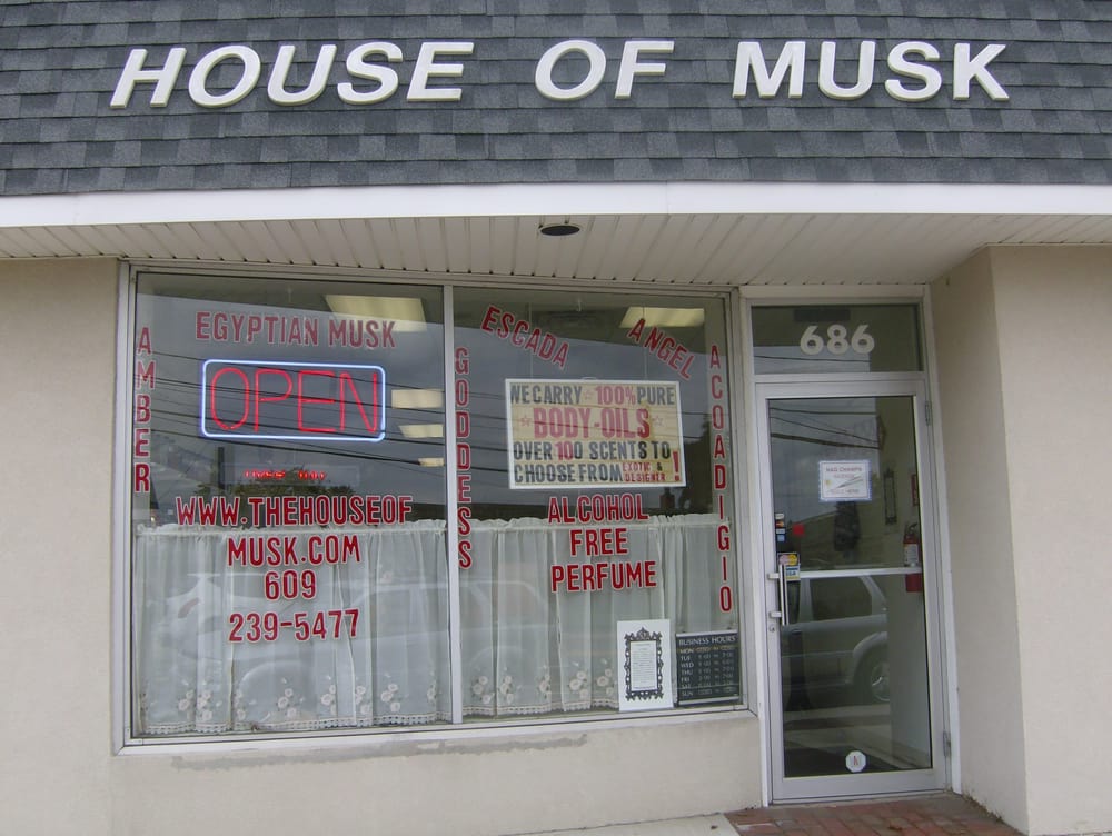 House of Musk Logo