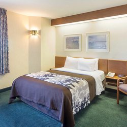 Sleep Inn & Suites Acme - Traverse City