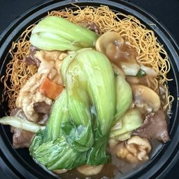 Pan fried crispy noodles Pan fried crispy noodles