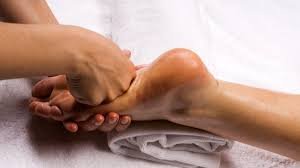 Reflexology - Reflexology focuses on applying pressure to specific points on the feet that correspond to different systems in the body. This technique aims to restore balance and promote healing by stimulating these pressure points, which may improve circulation, reduce tension, and enhance overall organ function.
Reflexology 60 mins
$90.00
Foot Reflexology 75 mins
$100.00
Foot Reflexology 90 mins
$115.00 Reflexology - Reflexology focuses on applying pressure to specific points on the feet that correspond to different systems in the body. This technique aims to restore balance and promote healing by stimulating these pressure points, which may improve circulation, reduce tension, and enhance overall organ function.
Reflexology 60 mins
$90.00
Foot Reflexology 75 mins
$100.00
Foot Reflexology 90 mins
$115.00