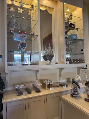 Woodhouse Chocolate by null