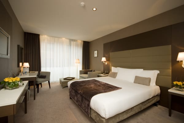 Radisson Blu Royal Hotel, Dublin by null