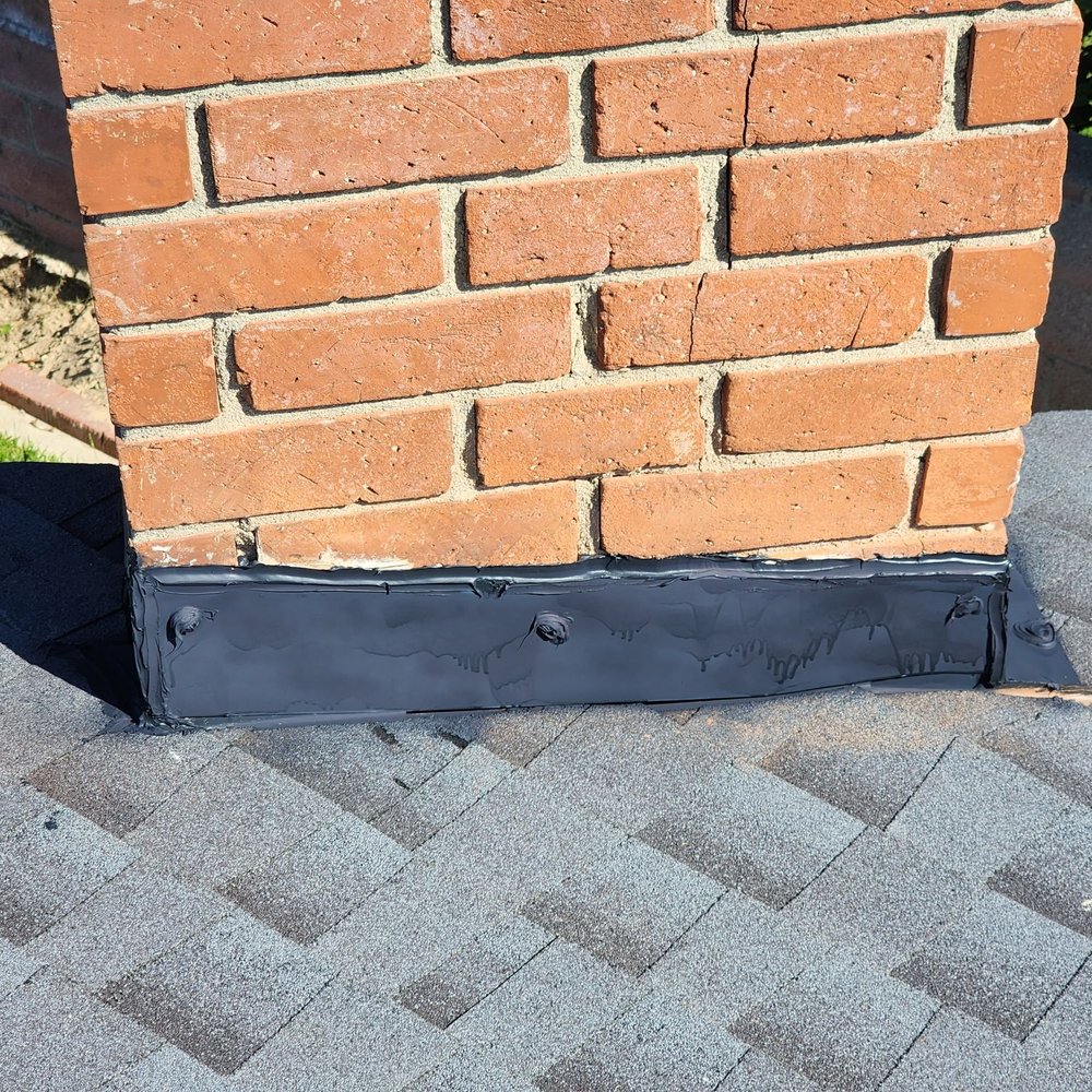 Accurate Roofing Solutions - Clean chimney seal - Roofing Near Me Accurate Roofing Solutions - Clean chimney seal - Roofing Near Me