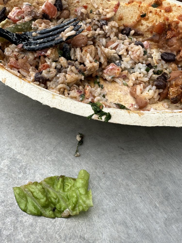 CHIPOTLE MEXICAN GRILL Updated September 2024 10 Photos & 17